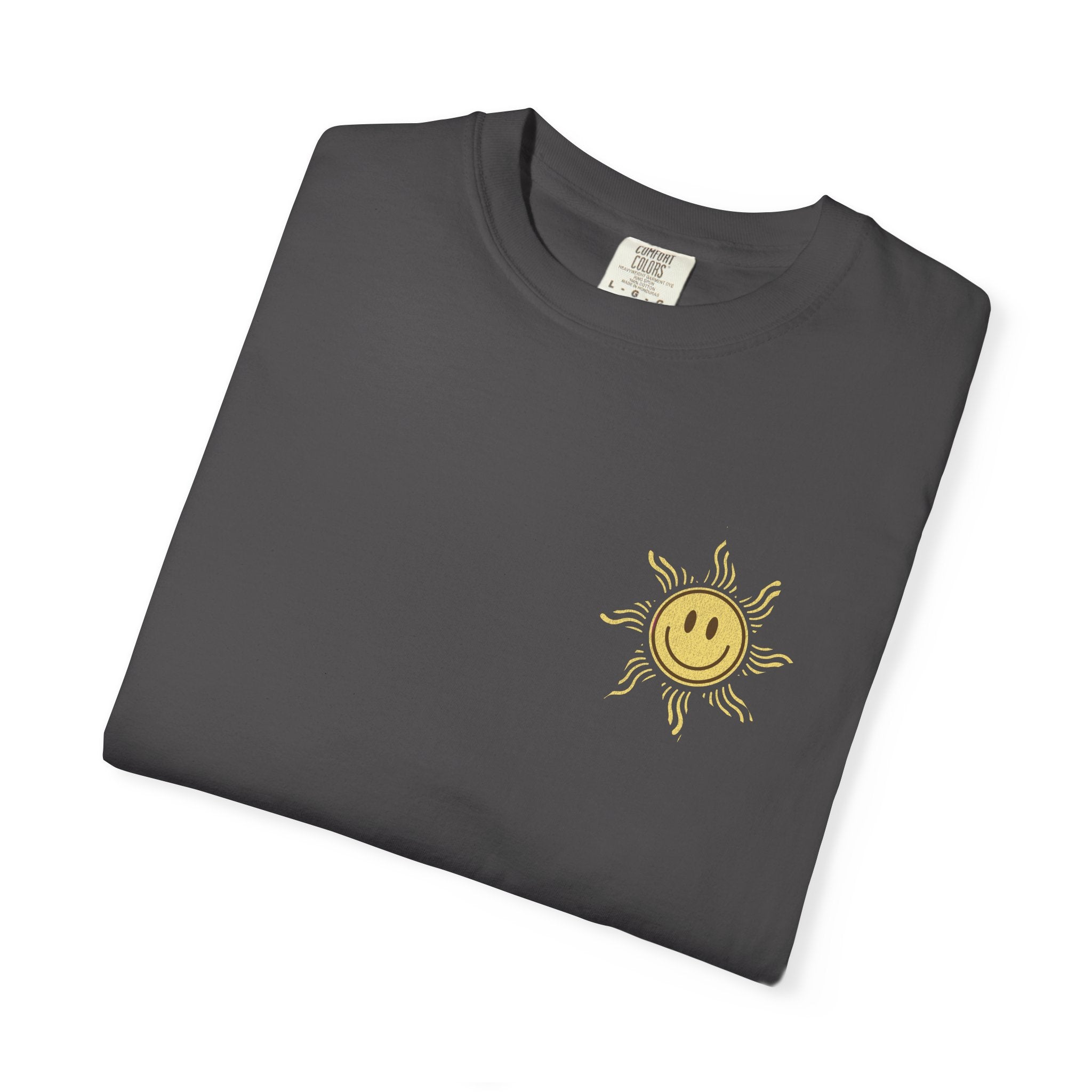 "Sun and Good Loving" Chest Print T-shirt
