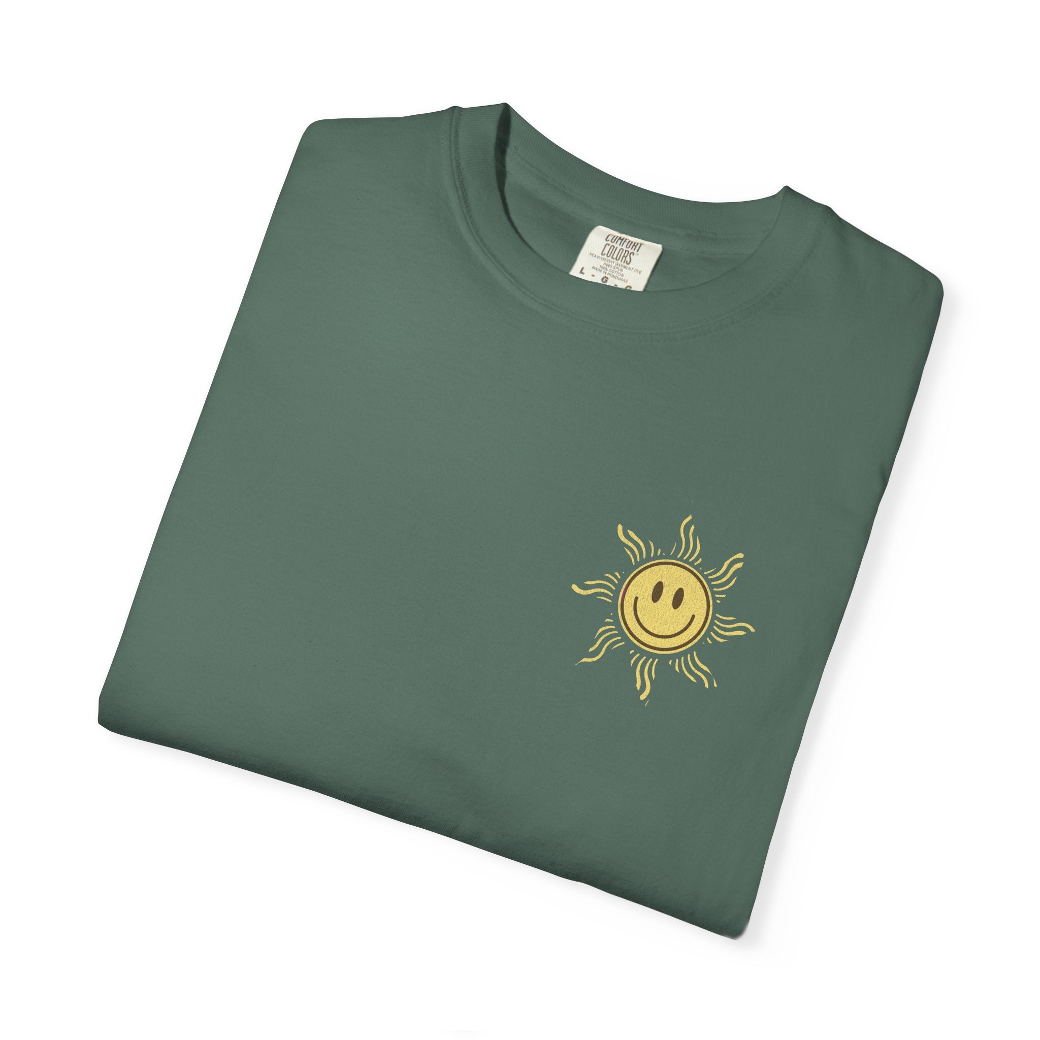 "Sun and Good Loving" Chest Print T-shirt