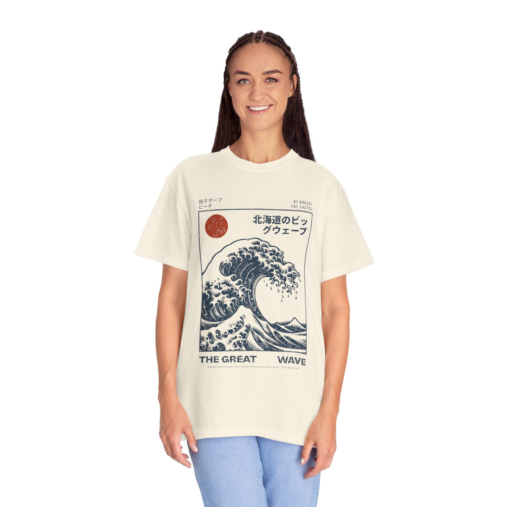 The Great Wave T-Shirt — Vintage Japanese Wave Graphic Tee